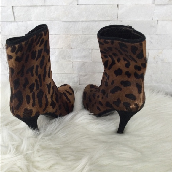 Stuart Weitzman Leopard Print Boot - Picture 2 of 2